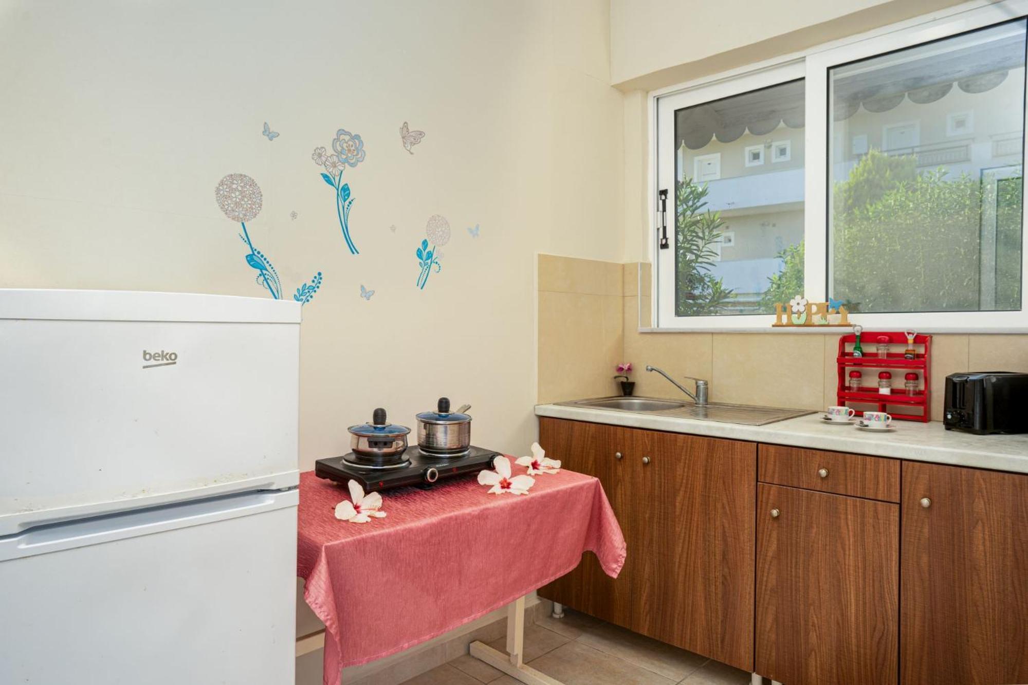 Stathis Beachfront Luxury Rooms Kalamákion Cameră foto